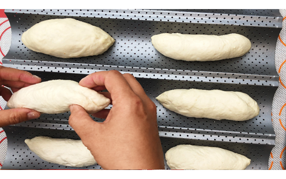Cách làm bánh mì tươi siêu mềm mịn, hấp dẫn đến không ngờ 