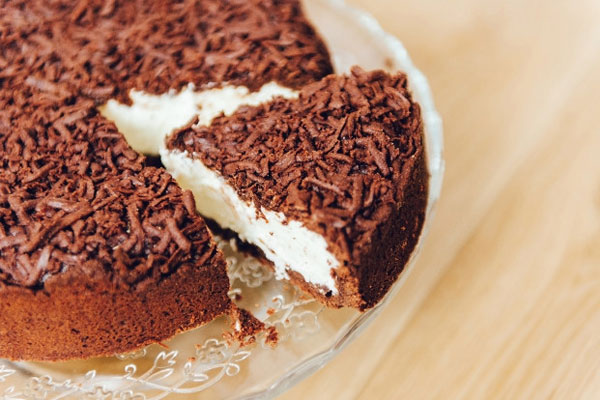 B&aacute;nh m&igrave; nh&acirc;n ph&ocirc; mai tan chảy