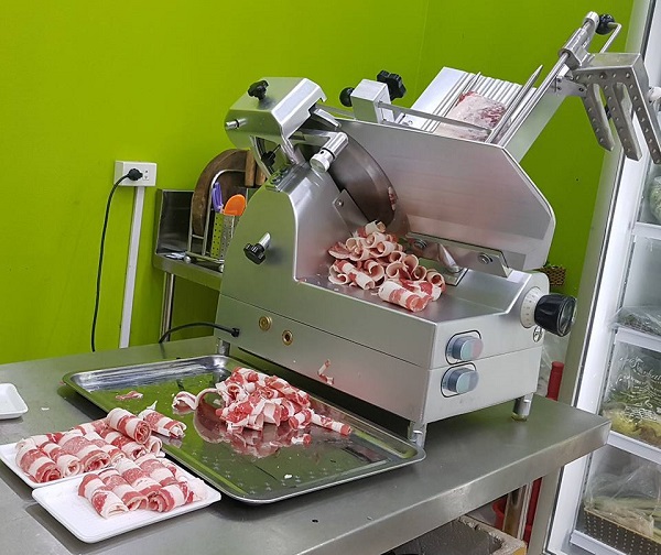 Máy thái thịt công nghiệp sử dụng ưa chuộng hiện nay