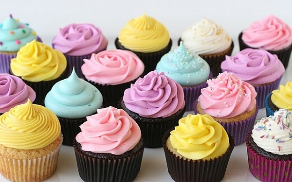 Th&agrave;nh phẩm b&aacute;nh cupcake l&agrave;m từ bột m&igrave;